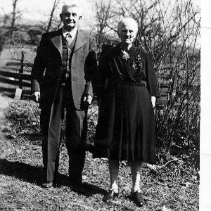 Armstrong & Lizzie Nelson
