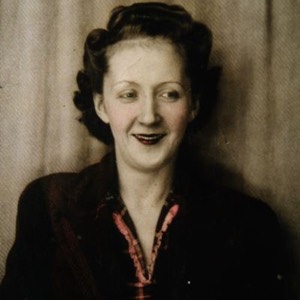 Lillian Vallos