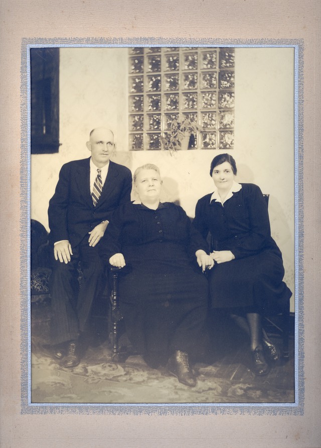 Hanlin Heinselman, Orpha & family