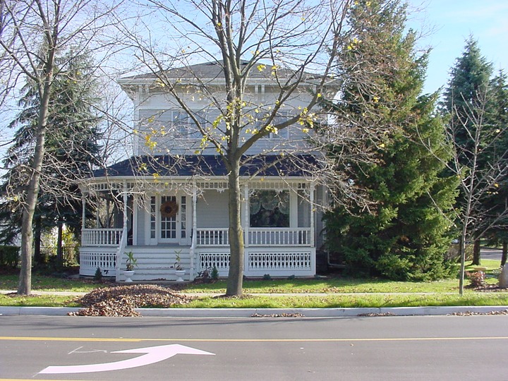 245 S Grand